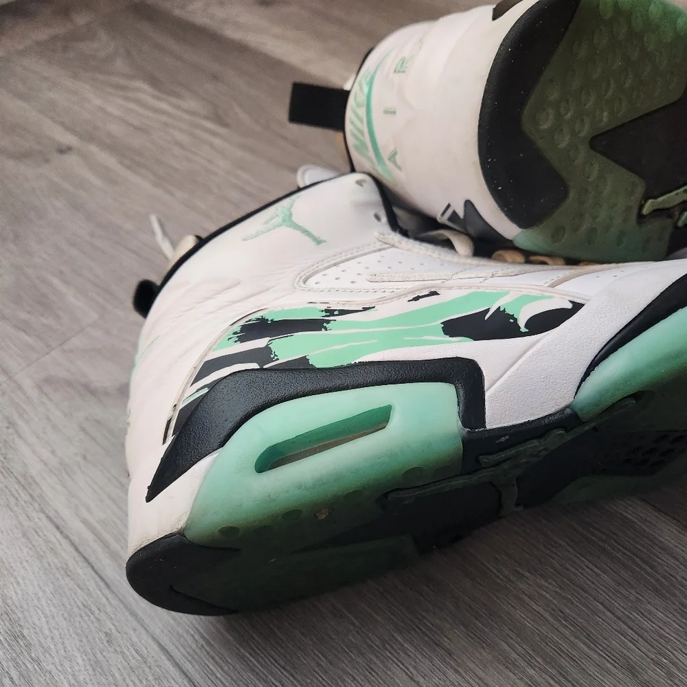 Nike Air Jordan MVP White‎ Green Black Size 9 Jumpman Leather Basketball Unisex